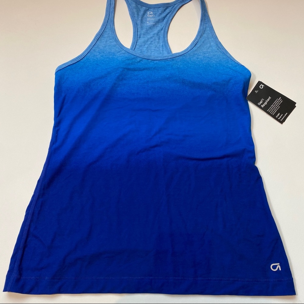 Gap Fit Blue Ombré Tank size M NWT